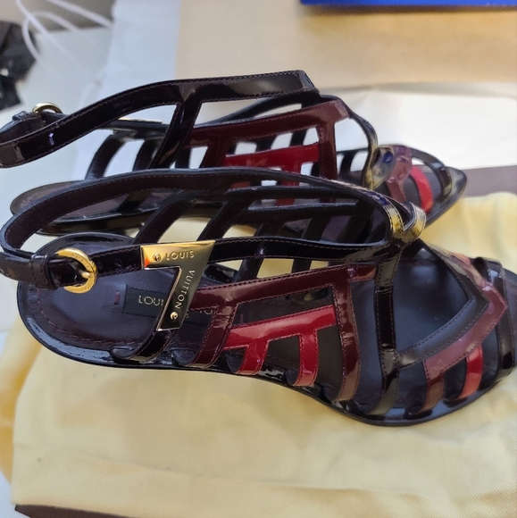 Louis Vuitton caged heels - Picture 2 of 4
